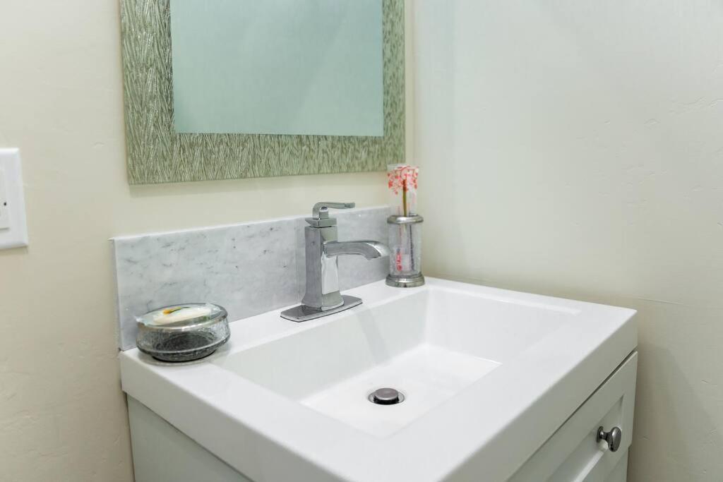 Luxurious One Bedroom Suite With Balboa Park View ซานดิเอโก ภายนอก รูปภาพ